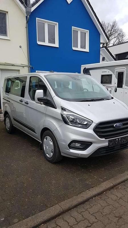 Gebraucht Ford Transit Custom Trend 131 PS (96 kW) 2020 Silber Kombi