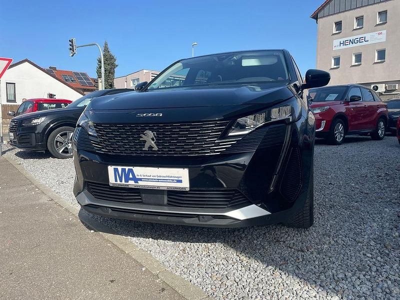 Gebraucht Peugeot 5008 Allure 131 PS (96 kW) 2022 Schwarz SUV