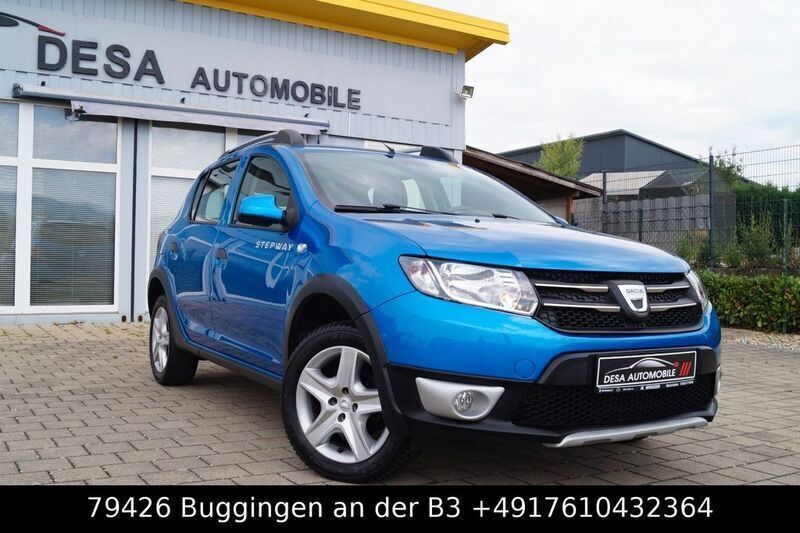Blau Gebraucht 2016 Dacia Sandero Prestige Kleinwagen | 8.500 € (Guter Preis) - Bild 1/4