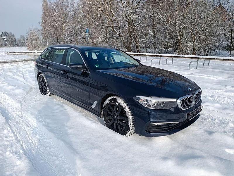 Gebraucht BMW 520 190 PS (139 kW) 2020 Blau Kombi