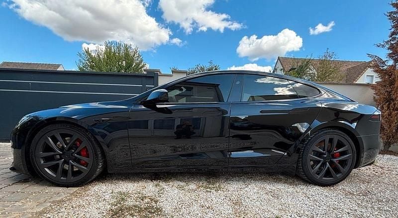 Schwarz Gebraucht 2024 Tesla Model S Plaid Limousine | 96.000 € - Bild 1/4