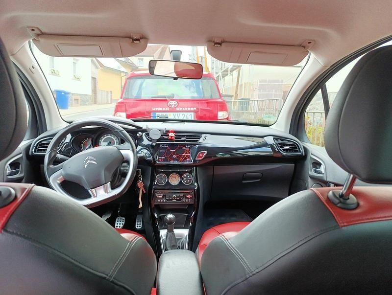 Gebraucht Citroën C3 120 PS (88 kW) 2014 Grün Kleinwagen