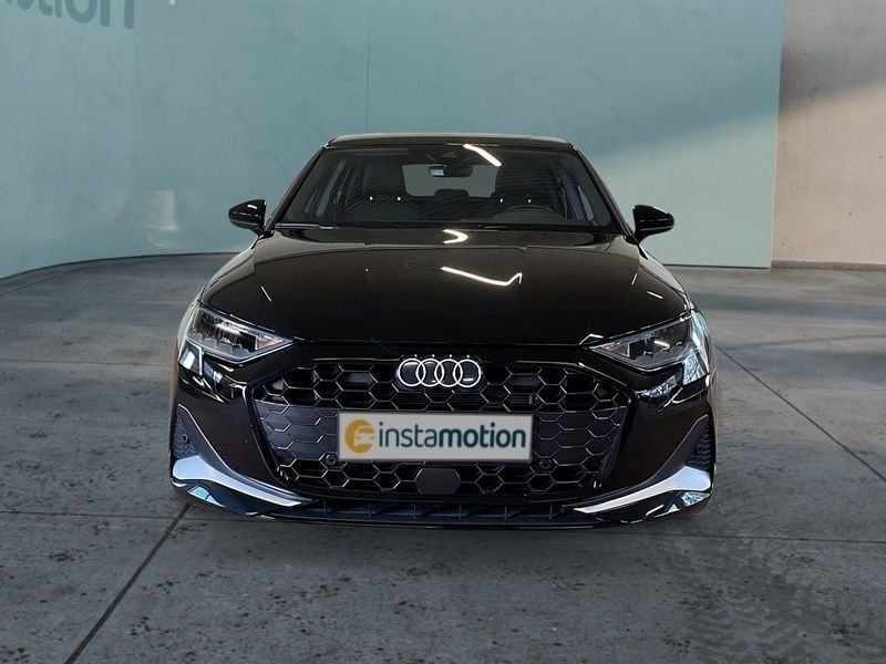 Gebraucht Audi A3 Sportback Advanced 150 PS (110 kW) 2024 Schwarz Kleinwagen