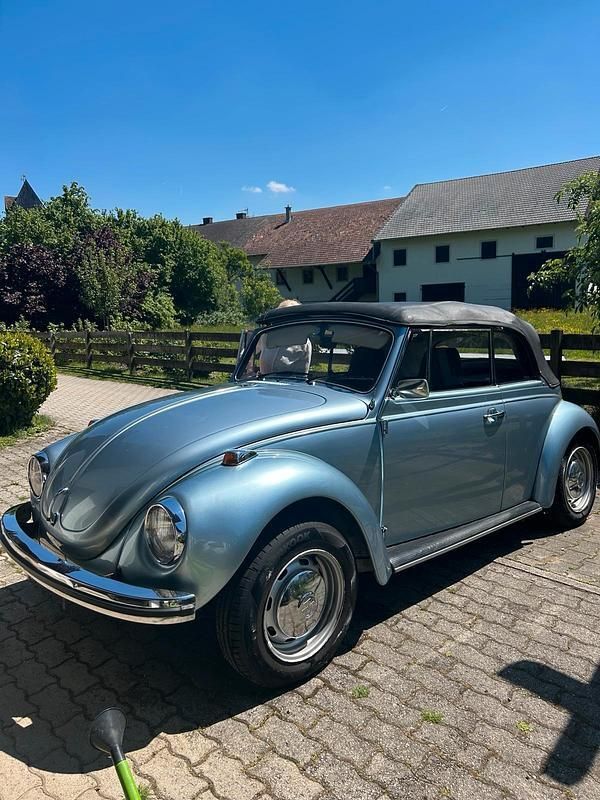 Blau Gebraucht 1972 VW Käfer Cabrio | 27.500 € - Bild 1/4