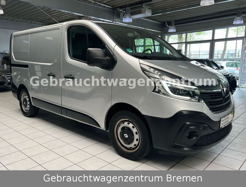 Grau Gebraucht 2019 Renault Trafic Van | 16.990 € (Superpreis) - Bild 1/4