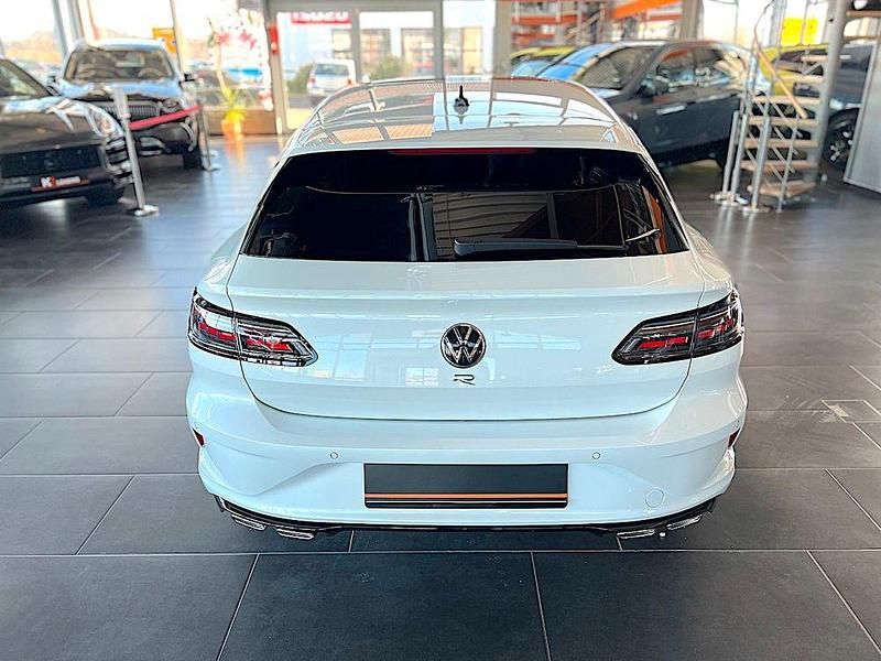 Gebraucht VW Arteon R 320 PS (235 kW) 2023 Weiß Limousine