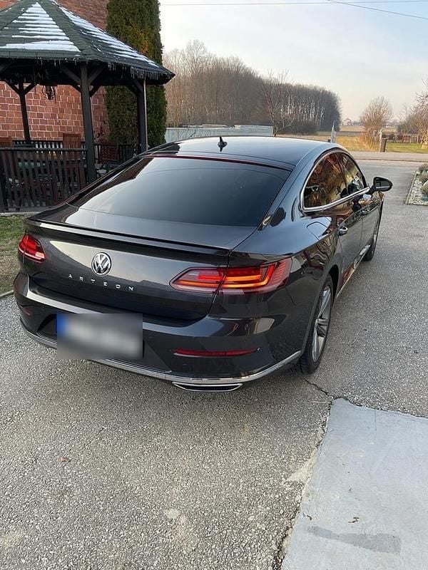 Gebraucht VW Arteon 190 PS (139 kW) 2019 Grau Kleinwagen
