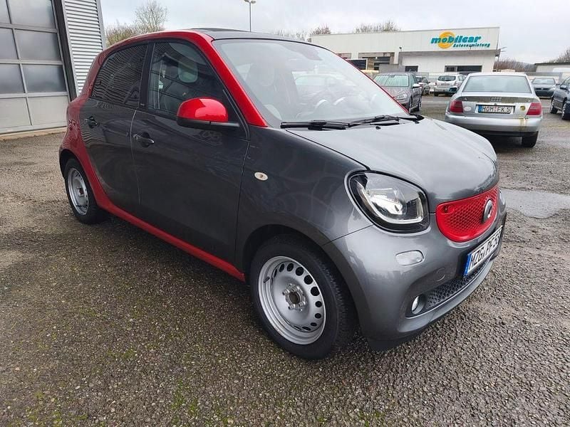 Gebraucht Smart ForFour 90 PS (66 kW) 2019 Grau Kleinwagen
