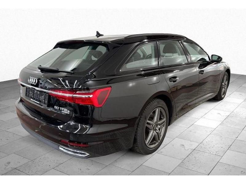 Gebraucht Audi A6 299 PS (219 kW) 2022 Brillantschwarz Kombi