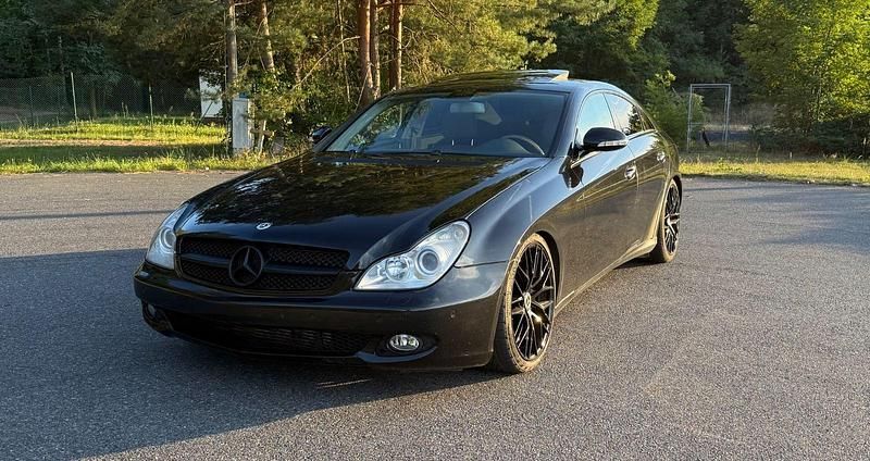 Schwarz Gebraucht 2007 Mercedes CLS320 Coupé | 8.500 € (Fairer Preis) - Bild 1/4