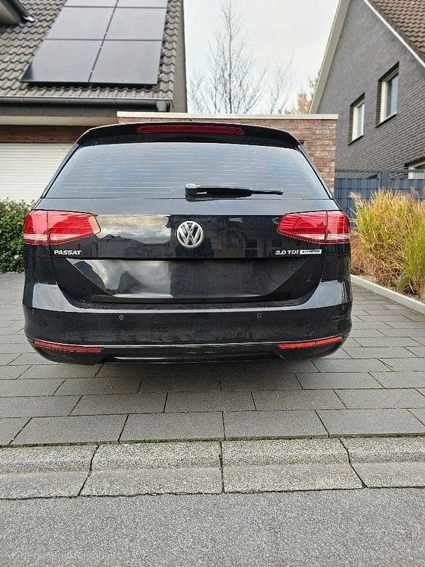 Gebraucht VW Passat 150 PS (110 kW) 2015 Kombi