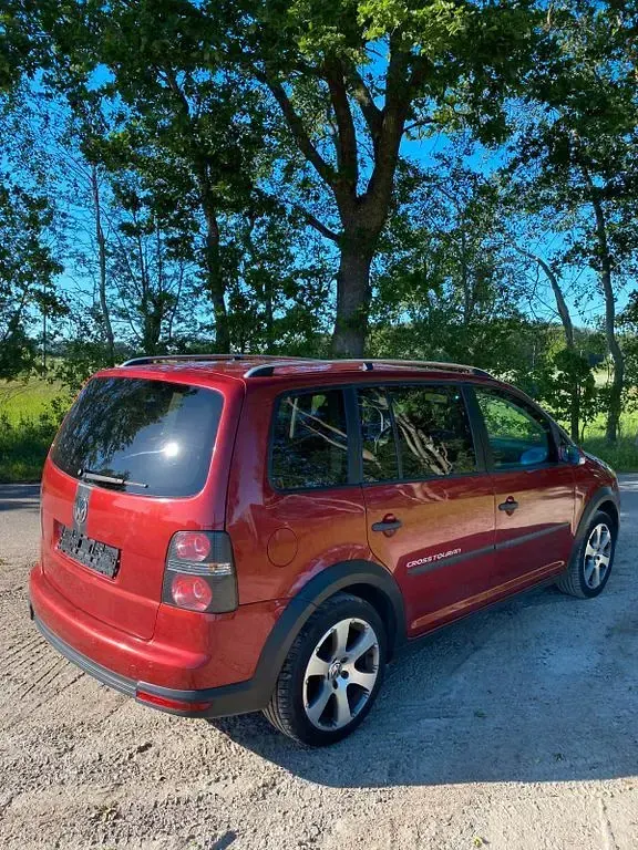 Gebraucht VW Touran Cross 140 PS (102 kW) 2007 Rot Van / Kleinbus