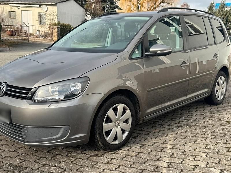 Gebraucht VW Touran 140 PS (102 kW) 2010 Grau Van / Kleinbus