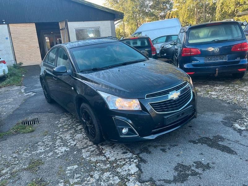 Gebraucht 2013 Chevrolet Cruze LT Limousine | 1.700 € - Bild 1/4