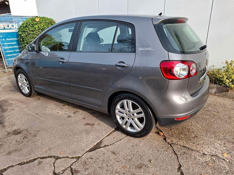 Gebraucht VW Golf Plus Cross Goal 105 PS (77 kW) 2008 Grau Van / Kleinbus
