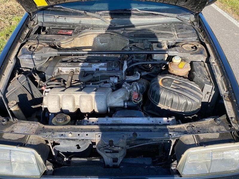 Gebraucht Renault 19 135 PS (99 kW) 1991 Schwarz Limousine