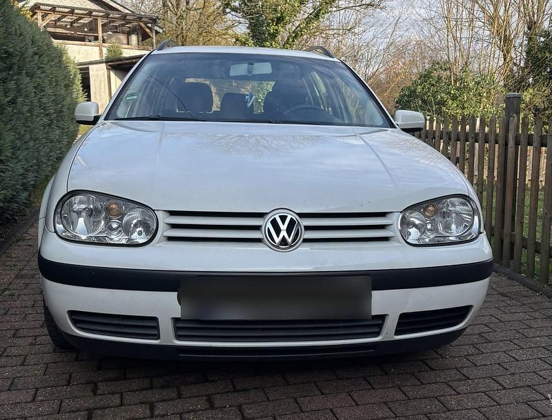 Gebraucht VW Golf IV 116 PS (85 kW) 2005 Weiß Kombi