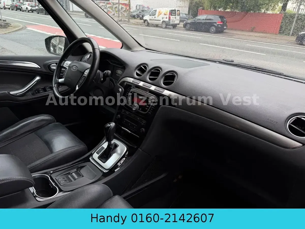 Używany Ford Galaxy Titanium 203 KM (149 kW) 2013 Szary Minivan