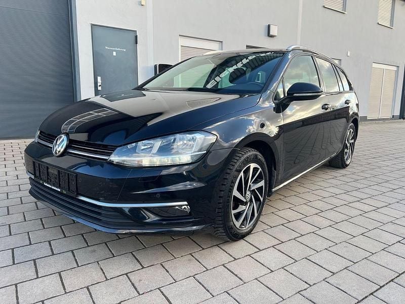 Gebraucht VW Golf VII Join 116 PS (85 kW) 2018 Schwarz Kombi