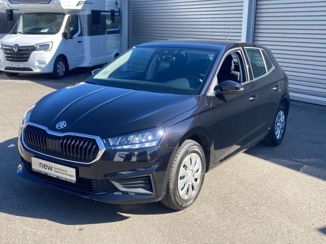 Schwarz Gebraucht 2023 Skoda Fabia Active Limousine | 14.990 € (Fairer Preis) - Bild 1/4