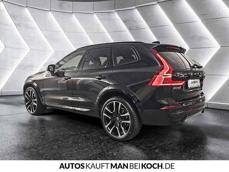 Gebraucht Volvo XC60 Ultimate 197 PS (144 kW) 2023 Schwarz SUV