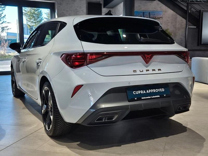 Usata Cupra Leon 150 CV (110 kW) 2025 Bianco Berlina