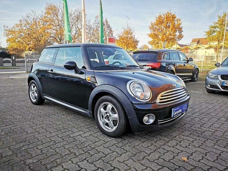 Gebraucht Mini ONE 75 PS (55 kW) 2009 Schwarz Kleinwagen