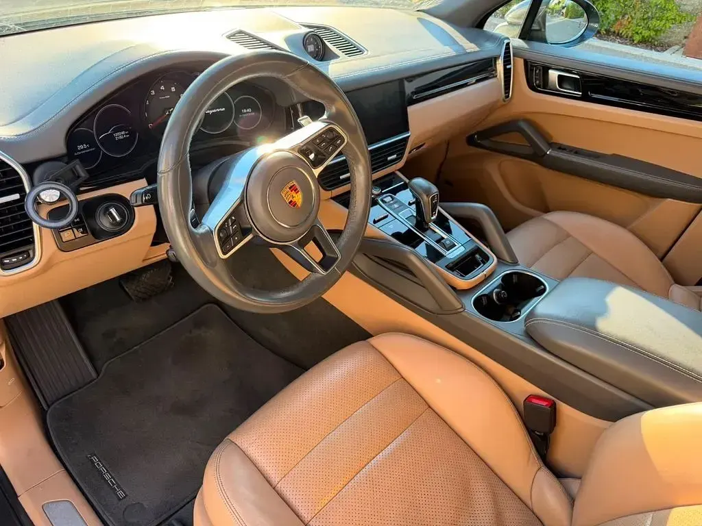 Gebraucht Porsche Cayenne 340 PS (250 kW) 2019 Grau SUV