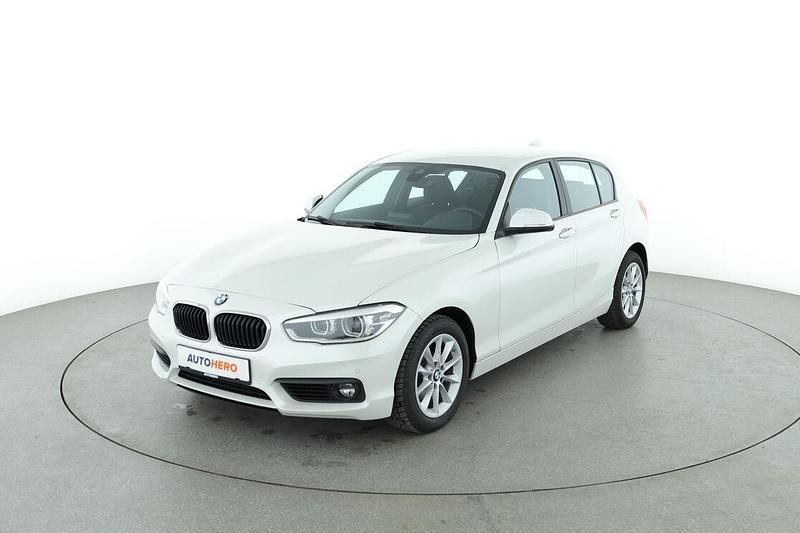 Weiß Gebraucht 2017 BMW 120 Advantage Kleinwagen | 17.630 € (Etwas zu teuer) - Bild 1/3