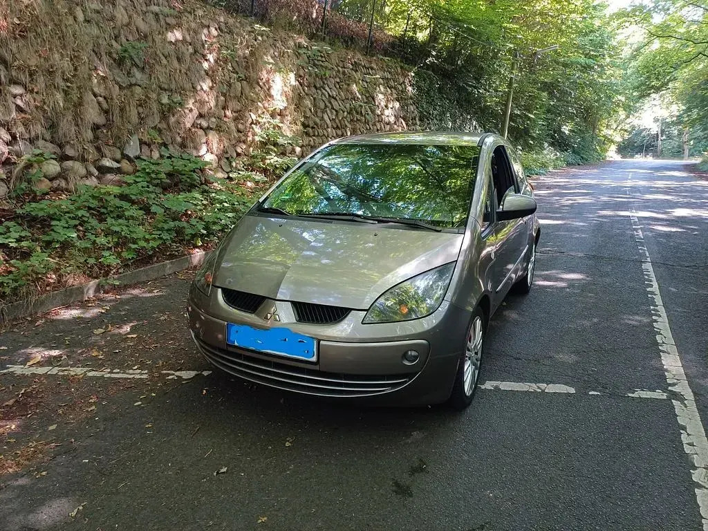 Gebraucht Mitsubishi Colt 75 PS (55 kW) 2008 Grau Limousine