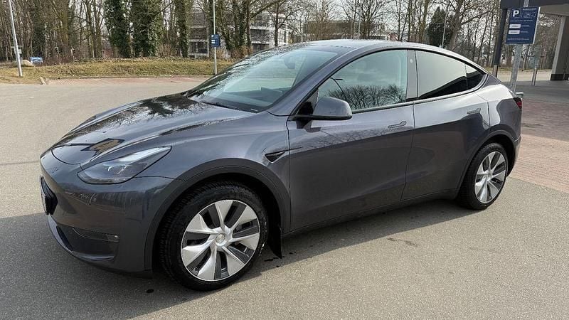 Gebraucht Tesla Model Y Long Range AWD 378 kW (514 PS) 2023 Grau SUV