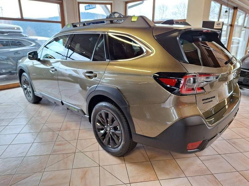 Neu Subaru Outback Exclusive+ 169 PS (124 kW) 2026 Grün Limousine
