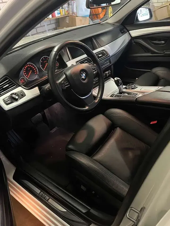 Gebraucht BMW 518 Luxury Line 143 PS (105 kW) 2014 Weiß Kombi