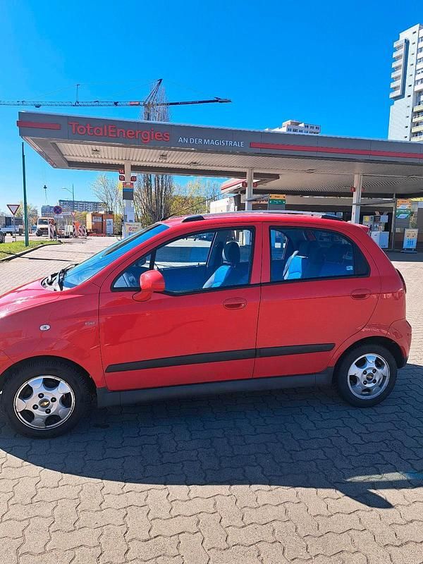 Gebraucht Chevrolet Matiz 55 PS (40 kW) 2007 Rot Kleinwagen