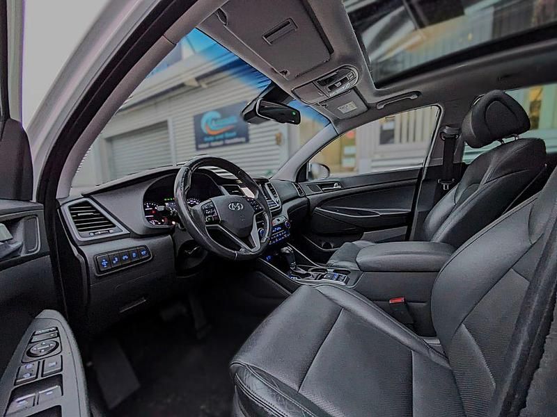 Gebraucht Hyundai Tucson Premium 185 PS (136 kW) 2018 Weiß SUV