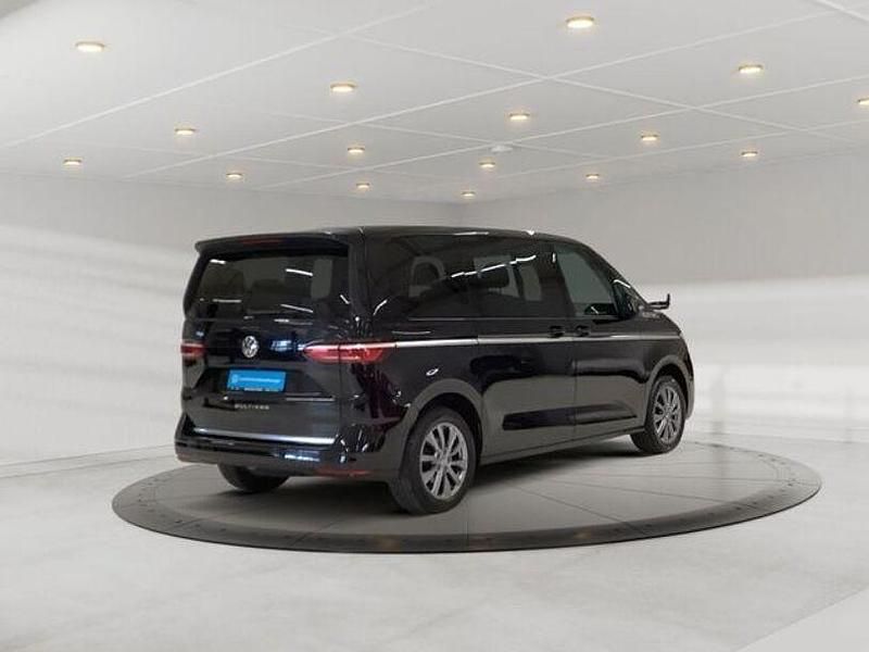 Gebraucht VW Multivan Style 150 PS (110 kW) 2023 Schwarz Van