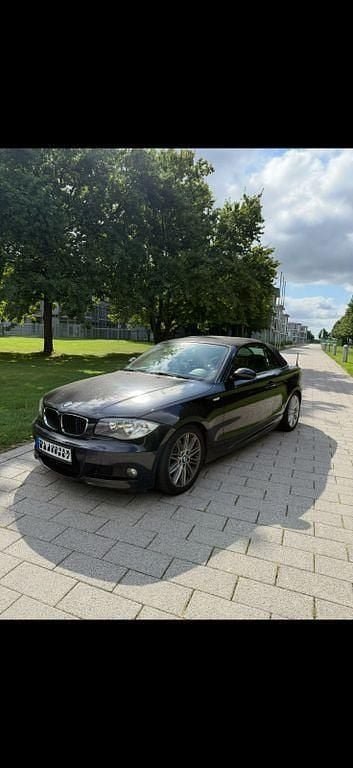 Schwarz Gebraucht 2010 BMW 118 Cabriolet Cabrio | 5.750 € (Superpreis) - Bild 1/4