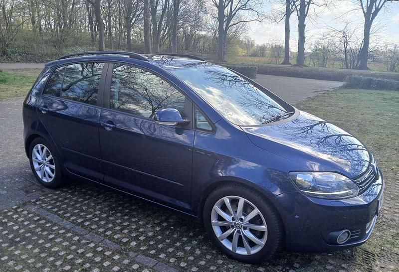 Gebraucht VW Golf VI Team 160 PS (117 kW) 2010 Blau Kleinwagen