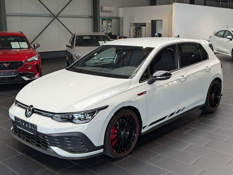 Weiß Gebraucht 2022 VW Golf GTI Clubsport Limousine | 31.900 € (Etwas zu teuer) - Bild 1/4