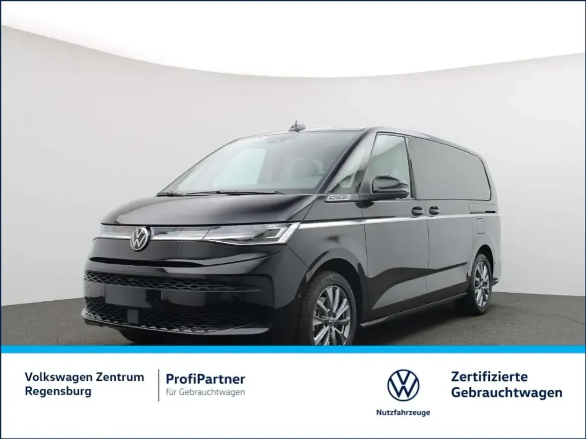 Usata VW T7 Style 177 CV (130 kW) 2025 Nero Furgone