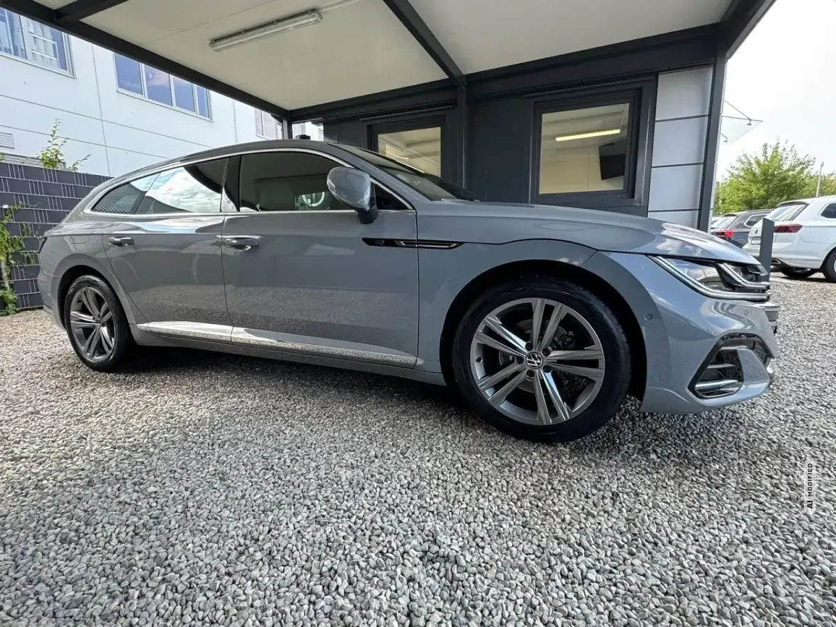 Gebraucht VW Arteon R-line 200 PS (147 kW) 2024 Grau Kombi