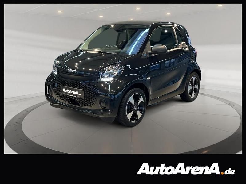 Schwarz Gebraucht 2020 Smart ForTwo Electric Drive Passion | 8.979 € (Fairer Preis) - Bild 1/4