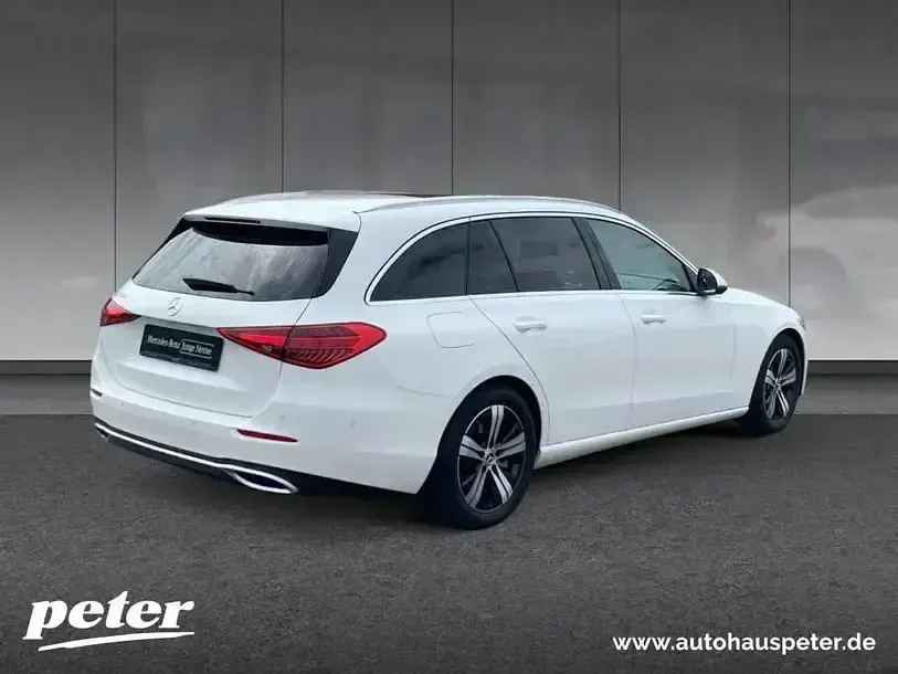 Gebraucht Mercedes C300 Avantgarde 265 PS (194 kW) 2024 Unilack polarweiß Kombi