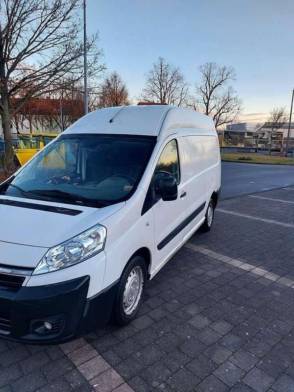 Gebraucht Toyota Proace Comfort 128 PS (94 kW) 2015 Weiß Van / Kleinbus