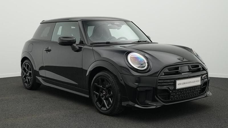 Gebraucht Mini John Cooper Works 204 PS (150 kW) 2024 Schwarz Kleinwagen