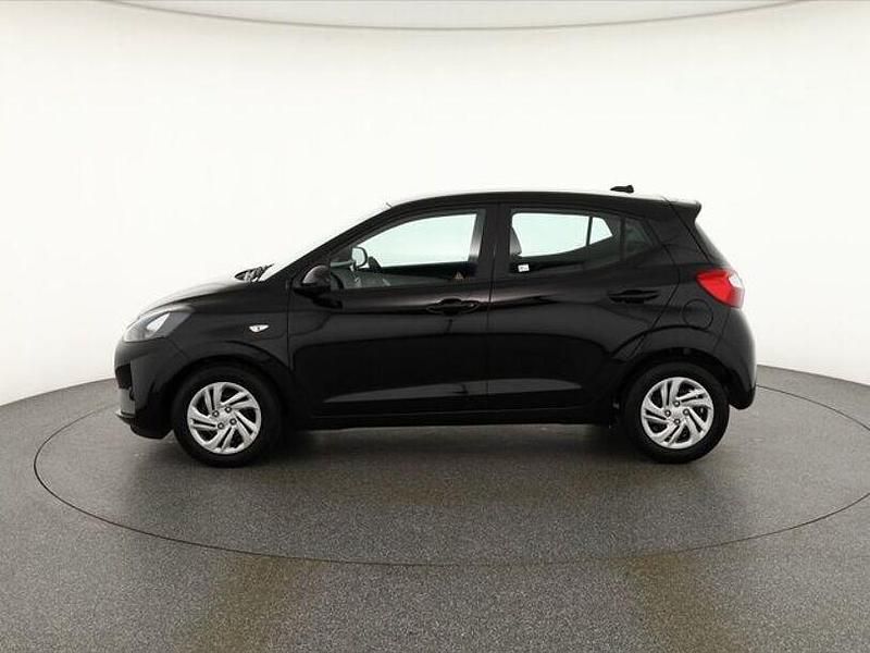 Neu Hyundai i10 63 PS (46 kW) 2025 Weiß Kleinwagen