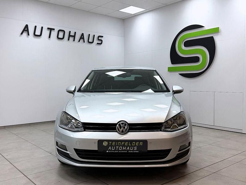 Gebraucht VW Golf VII 86 PS (63 kW) 2016 Silber Limousine