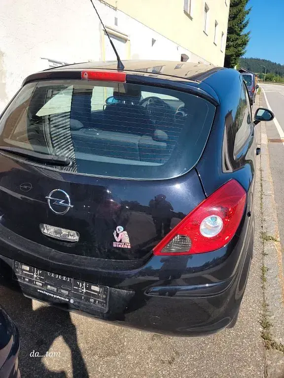 Gebraucht Opel Corsa 80 PS (58 kW) 2007 Schwarz Kleinwagen