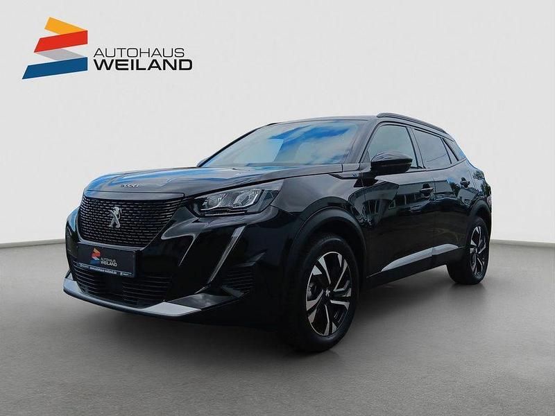 Gebraucht Peugeot e-2008 Allure 100 kW (136 PS) 2022 Perla nera metallic SUV