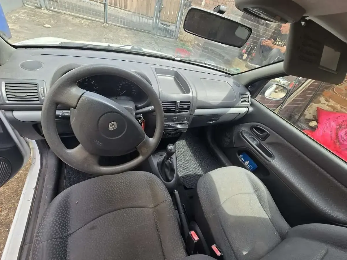 Gebraucht Renault Clio Campus 58 PS (42 kW) 2008 Weiß Kleinwagen